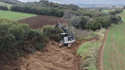 Manisa Büyükşehir tarım arazilerini taşkınlara set oluyor