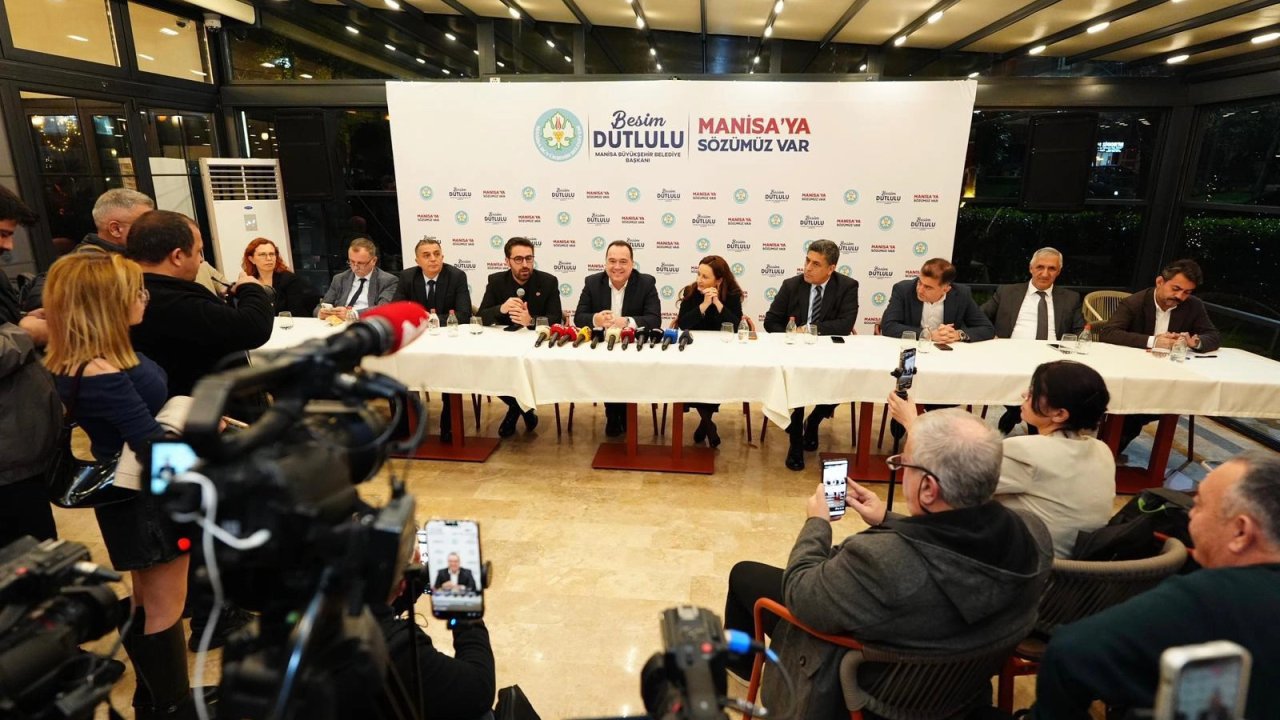 Manisa'da Başkan Dutlulu gazetecilerle buluştu