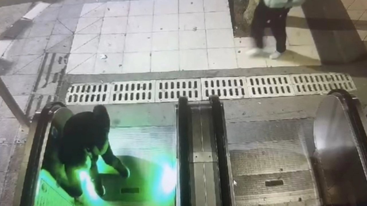 Manisa'da vandallık hem görüntülendi, hem de raporlandı!