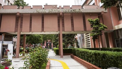 MEB’den 'özel program uygulayan okullara öğrenci seçimi' haberlerine yalanlama