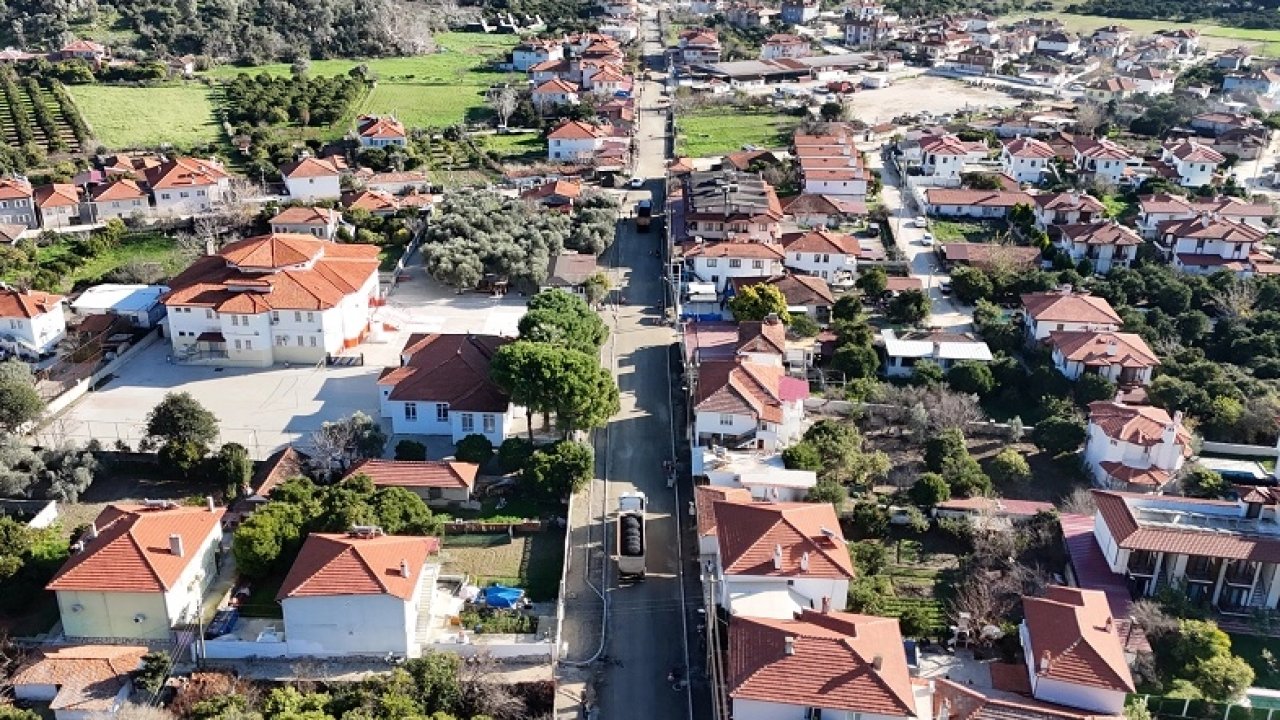 Muğla Gökova yolu yenileniyor