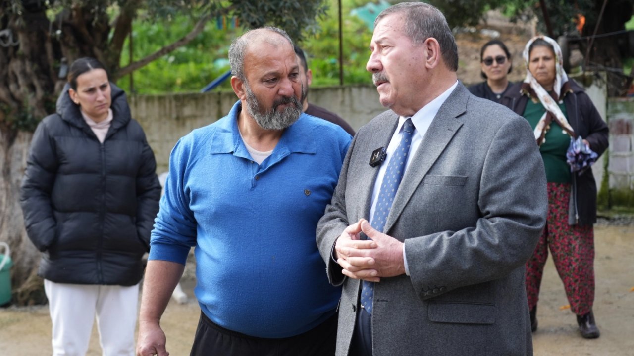 Muğla Milas'ta evi yanan aileye Başkan Topuz'dan konteyner ve ev tadilatı sözü