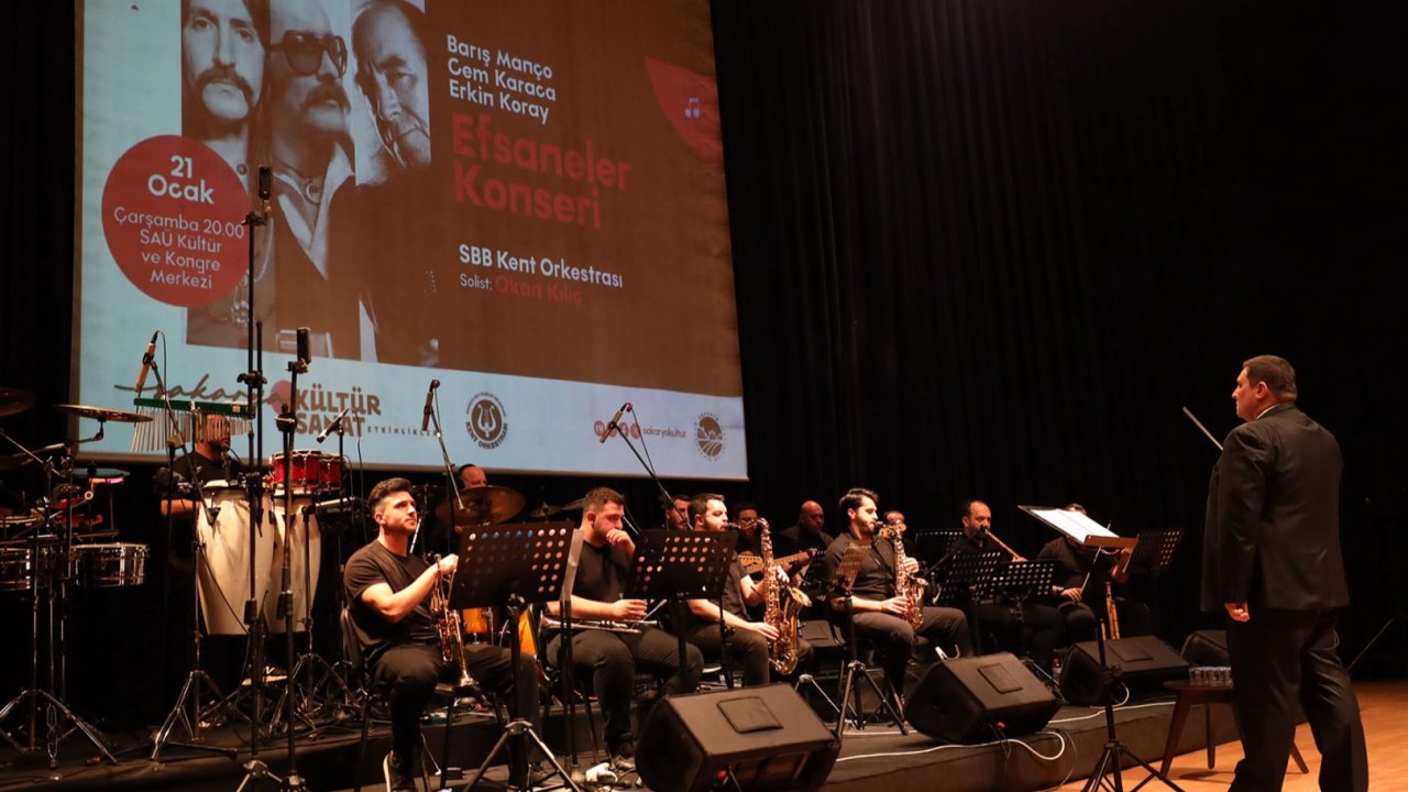 Müzikseverler Sakarya’da ‘Efsaneler Konseri’nde buluştu