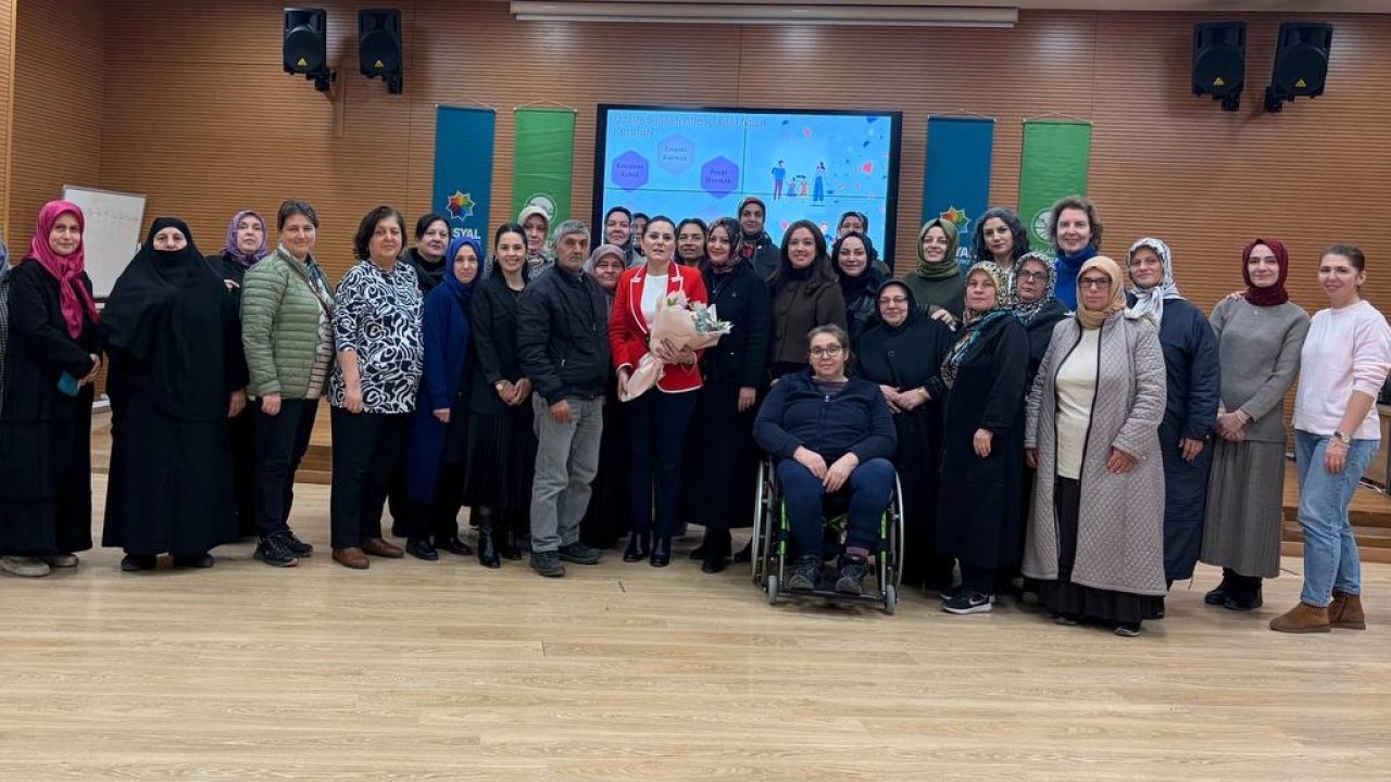 Sakarya SGM'de 'ailede sağlıklı iletişim' konuşuldu