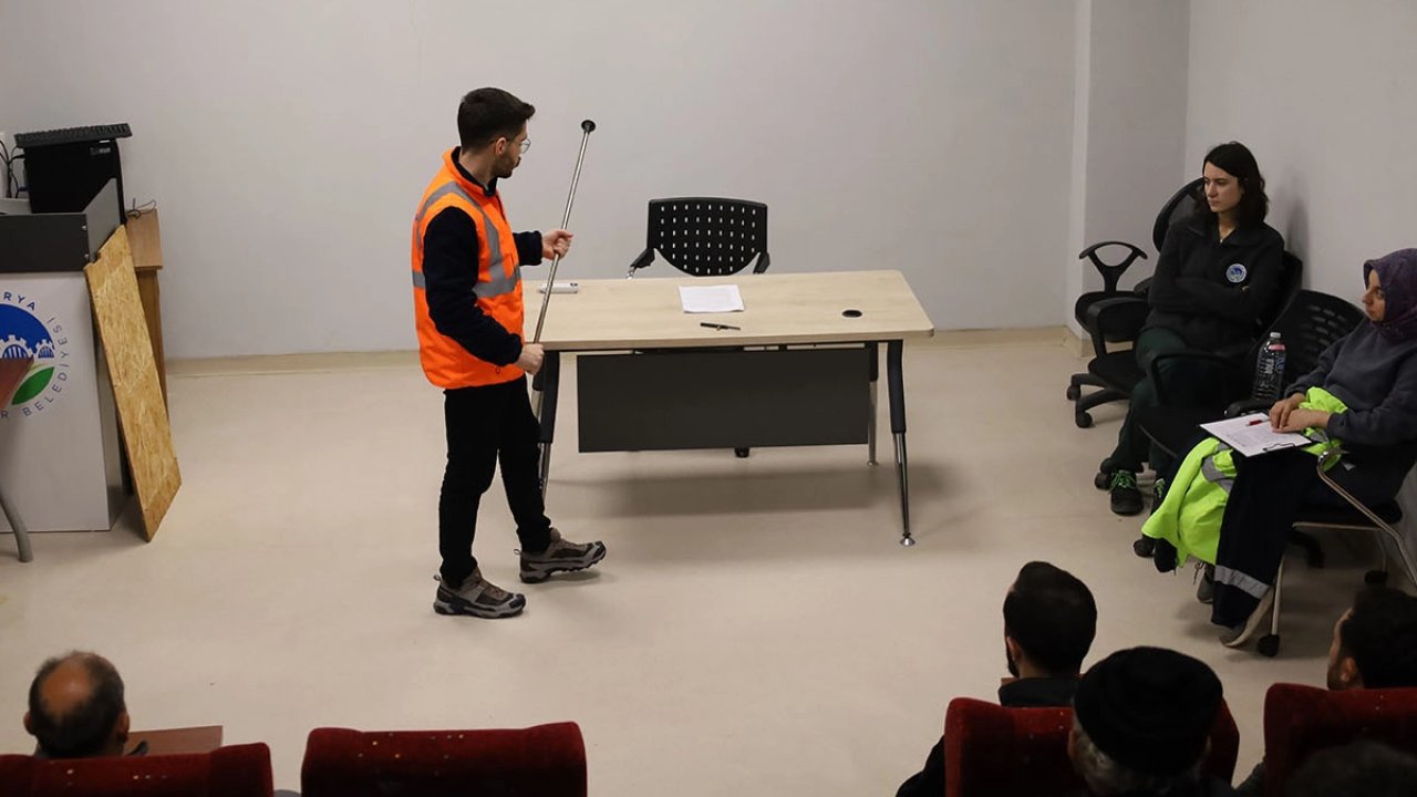 Sakarya'dan sokak hayvanları için güvenli müdahale eğitimi