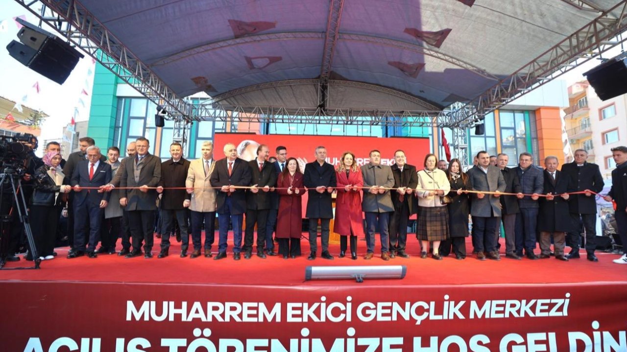 Saruhanlı’da gençlik ve sosyal belediyecilik projeleri hizmete açıldı
