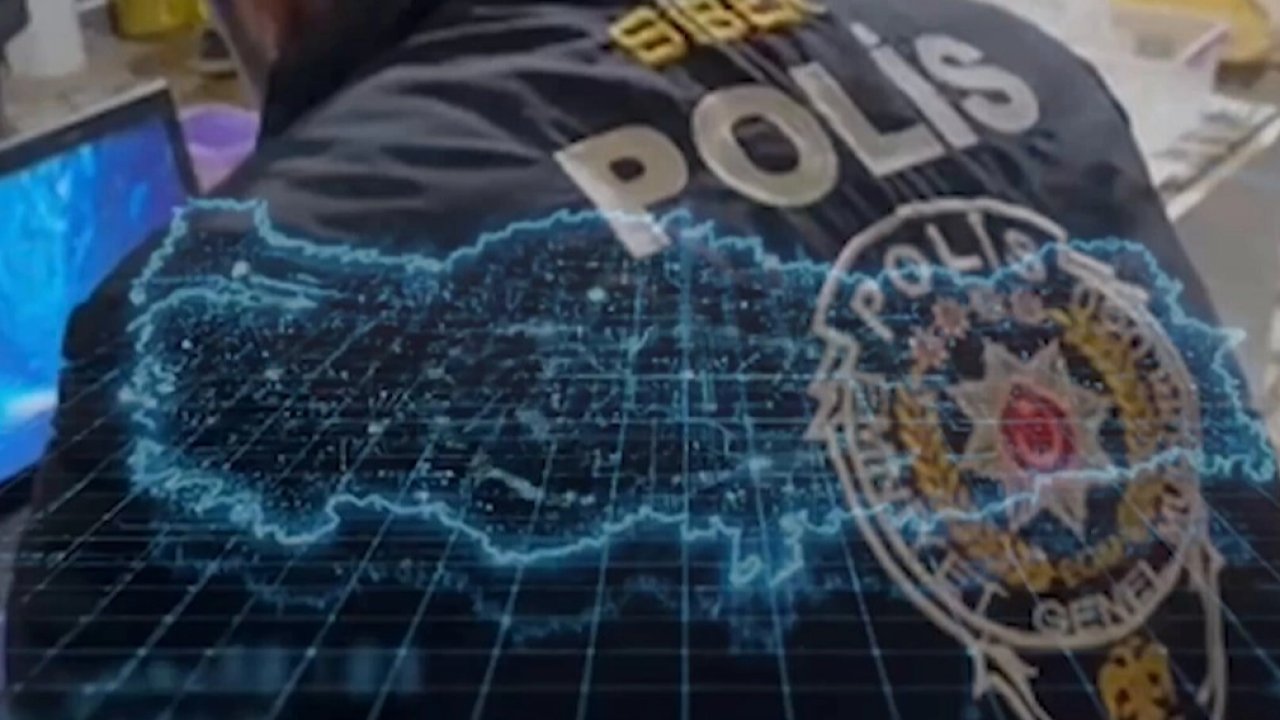 Siber suçlara 16 ilde 126 gözaltı!