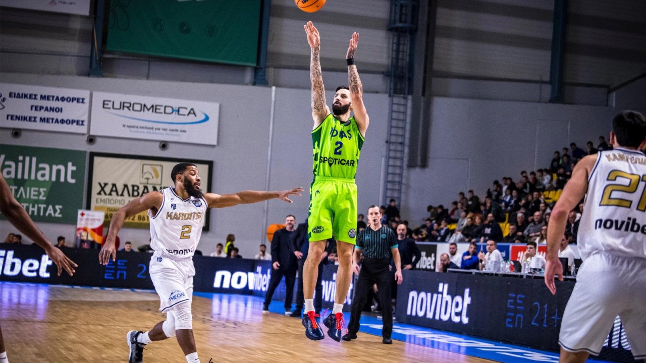 Tofaş, deplasmanda farklı kazandı