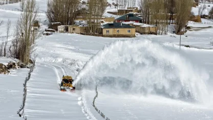 Van'da 220 köy yolu ulaşıma kapalı