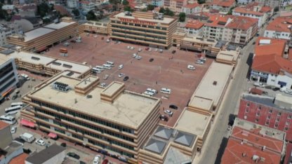 Yüzde 300 aidat zammı isyan ettirdi