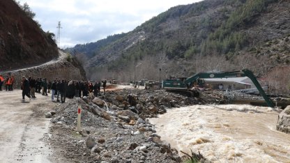 Adana’daki taşkın sonrasında yerine hasar tespit