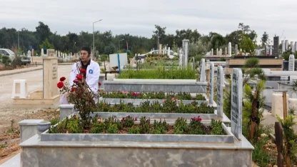 Antalya Büyükşehir 6 Şubat'ta hayatını kaybedenleri andı
