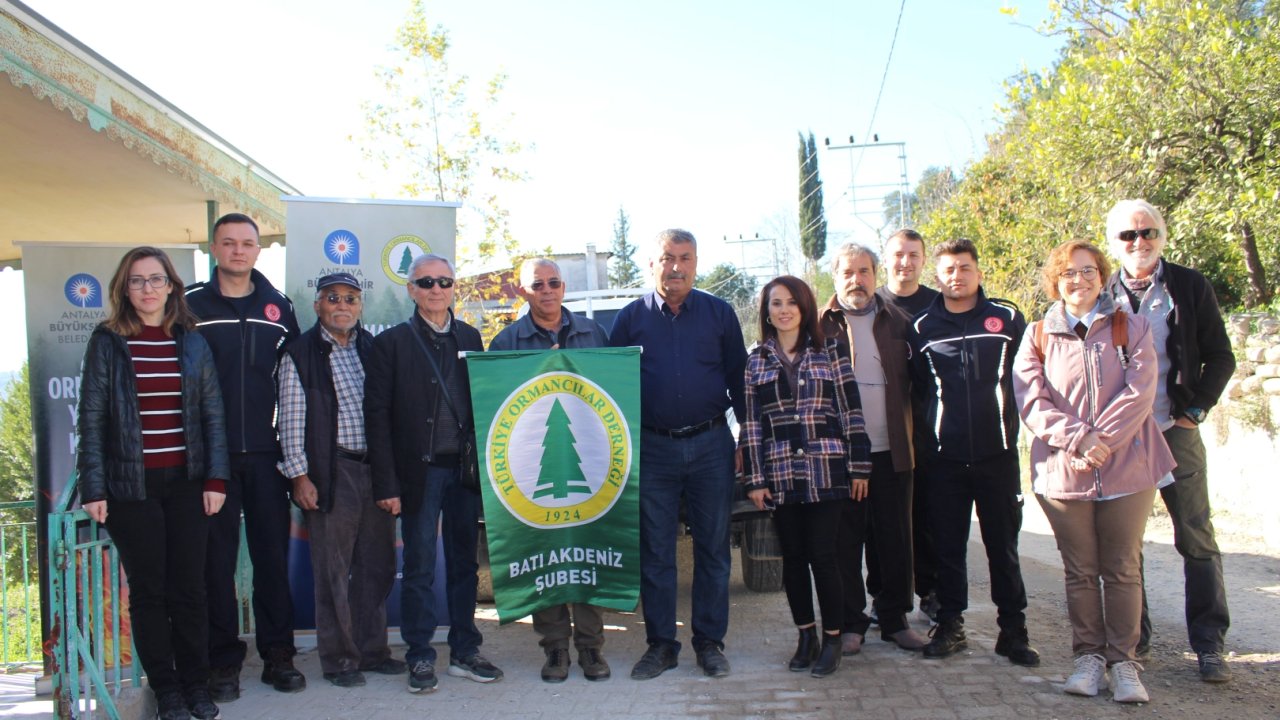 Antalya Büyükşehir’den orman yangınlarına karşı eğitim