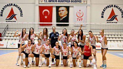 Antalya Muratpaşa Belediyespor çıkışta