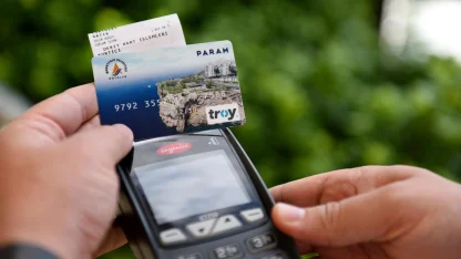 Antalya Muratpaşa'da çevreci kart 51 milyona nefes oldu