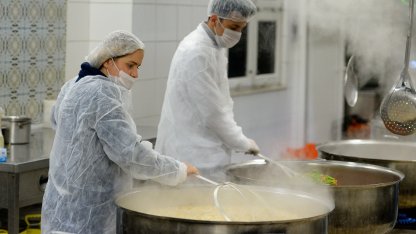 Antalya Muratpaşa’da Ramazan bereketi paylaşıldı