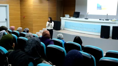 Antalya’da 'Çevre Dostu Çiftçi Kart' tanıtıldı