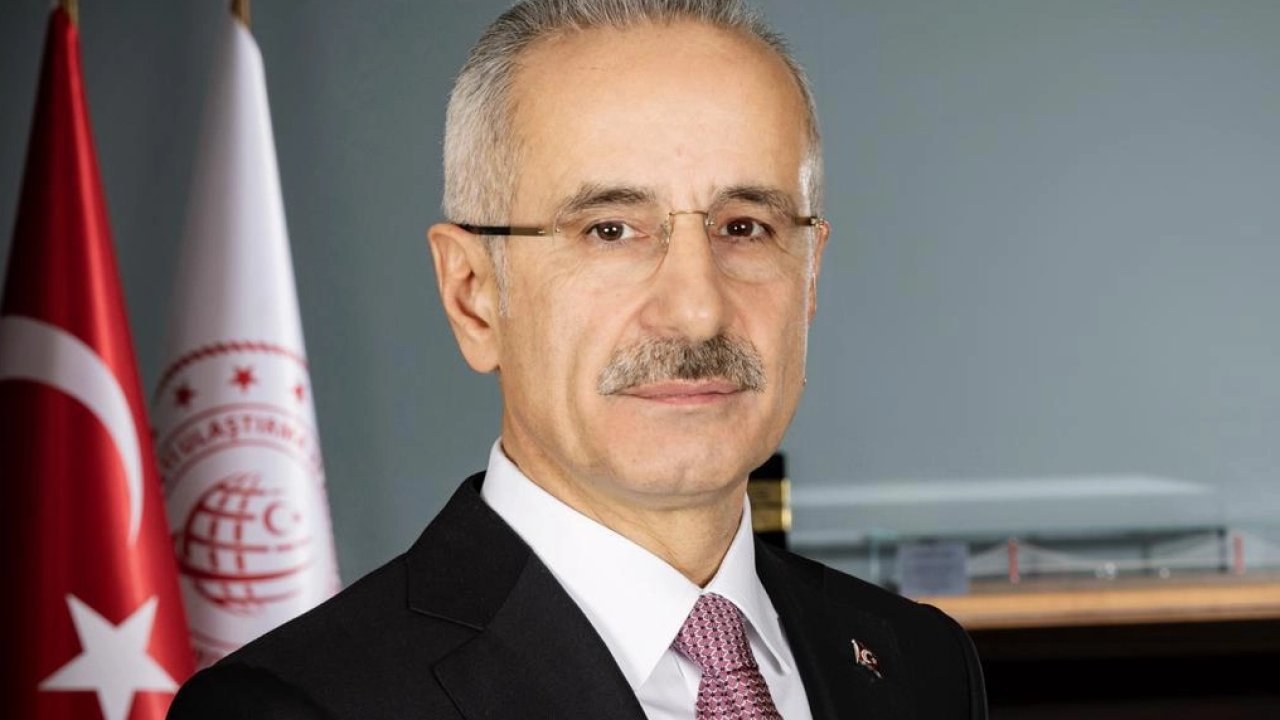 Bakan Uraloğlu açıkladı... PTT'den emeklilere 14 bin TL'ye varan nakit destek