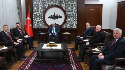 Balıkesir’de Emekli Emniyet  Mensuplarından Vali Ustaoğlu’na ziyaret