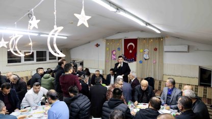 Başkan Kılca iftar ve teravihte vatandaşlarla buluştu