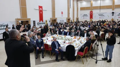 Başkan Özarslan Kırıkkalelilerle iftar sofrasında buluştu