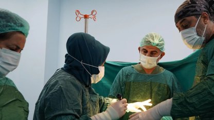 Batman’da alt çene kırığına ilk açık cerrahi müdahale
