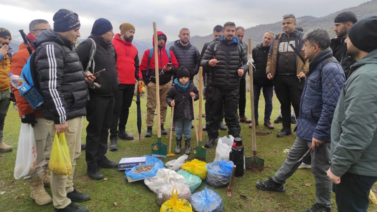 Batman’dan Sason’a yeşil seferberlik... 3 bin tohum toprakla buluştu