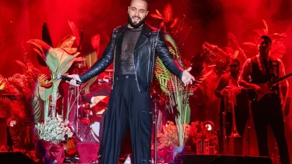 Berkay'ın transparan sahne tarzı olay oldu