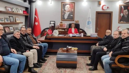 Bilecik Pazaryeri’nde muhtarlardan Başkan Tekin’e ziyaret