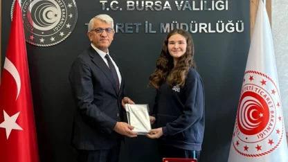 Bilinçli Tüketici Resim Yarışması'nda Esma Gül Bursa birincisi oldu
