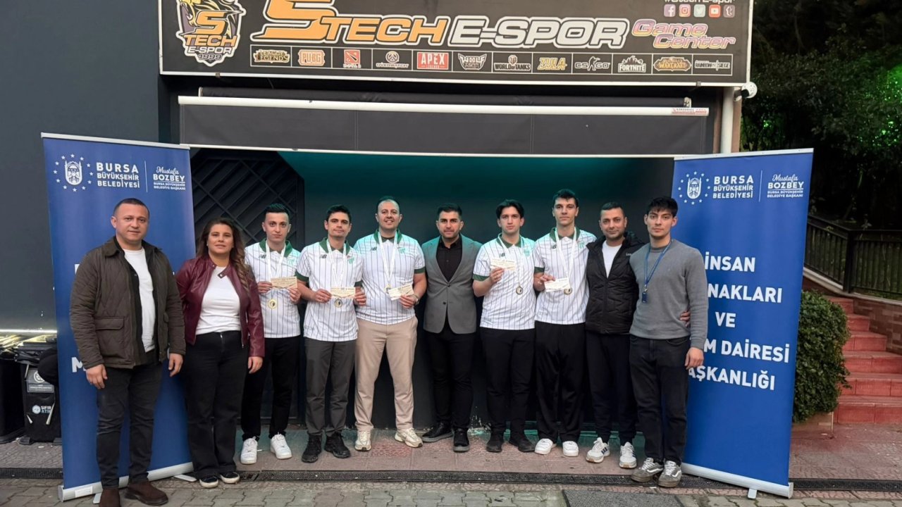 Bursa Büyükşehir personeline 'e-spor' turnuvası