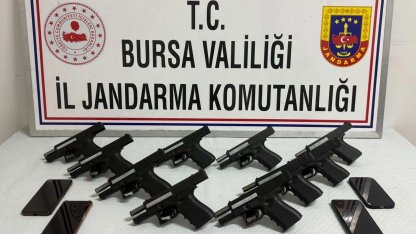 Bursa Gemlik’te ruhsatsız silah operasyonu: 4 tutuklama