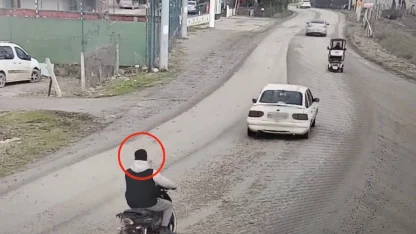 Bursa Jandarma’dan kask takmayan sürücülere ceza