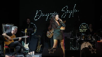 Bursa'da 'Caz Pazarı'nın konuğu Duygu Soylu oldu