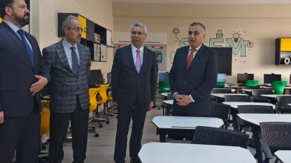 Bursa'da Müdür Çokgezer'den Gemlik'te eğitim mesaisi