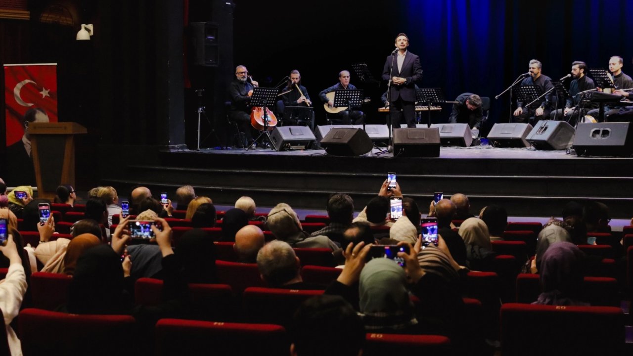 Bursa'da tasavvuf müziği gecesi