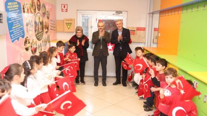 Çayırova’daki çocuk kulüplerinde bayrak coşkusu