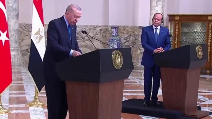 Cumhurbaşkanı Erdoğan es-Sisi ile görüştü... Ticaret, turizm ve bölgesel barış gündemde