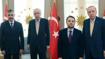 Cumhurbaşkanı Erdoğan, İçişleri ve Adalet bakanlarını Çankaya'da kabul etti