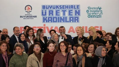 Denizli Büyükşehirle Üreten Kadınlar Festivali kapılarını açtı