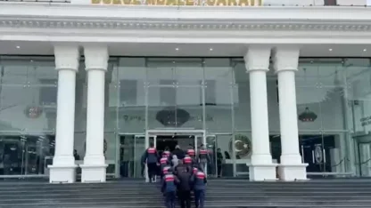 Düzce merkezli 4 ilde yapay zekalı dolandırıcılık operasyonu