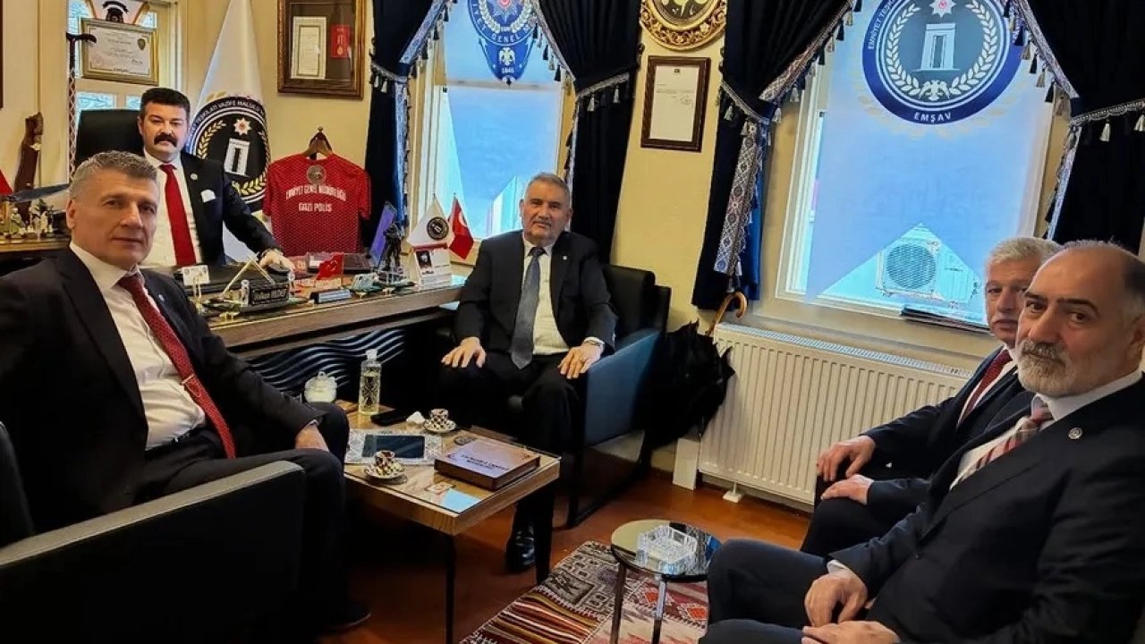 EMSAV’a emekli polis başkanlarından anlamlı ziyaret