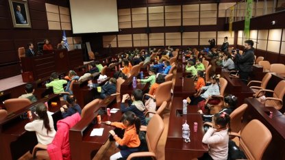 Eskişehirli minik öğrencilerden Başkan Ünlüce’ye anlamlı ziyaret