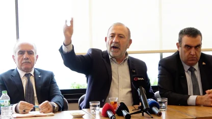 Gürsel Tekin Şile’de partililerle buluştu... "CHP’yi fabrika ayarlarına döndüreceğiz"
