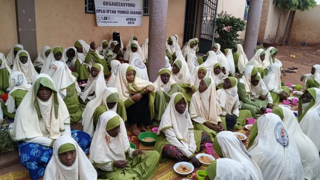 Help Yetim Derneği Afrika’da 700 aileye umut taşıdı