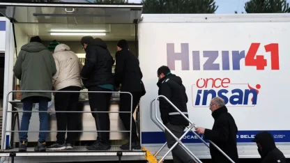 Hızır 41, 1 yaşında milyonlara ulaştı