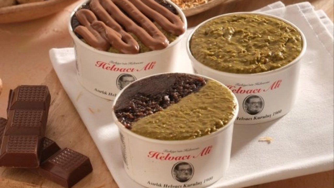 İftarda en çok tercih edilen tatlı “dondurmalı irmik helvası”