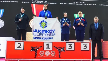 İstanbul Bakırköylü karateciler gururlandırdı