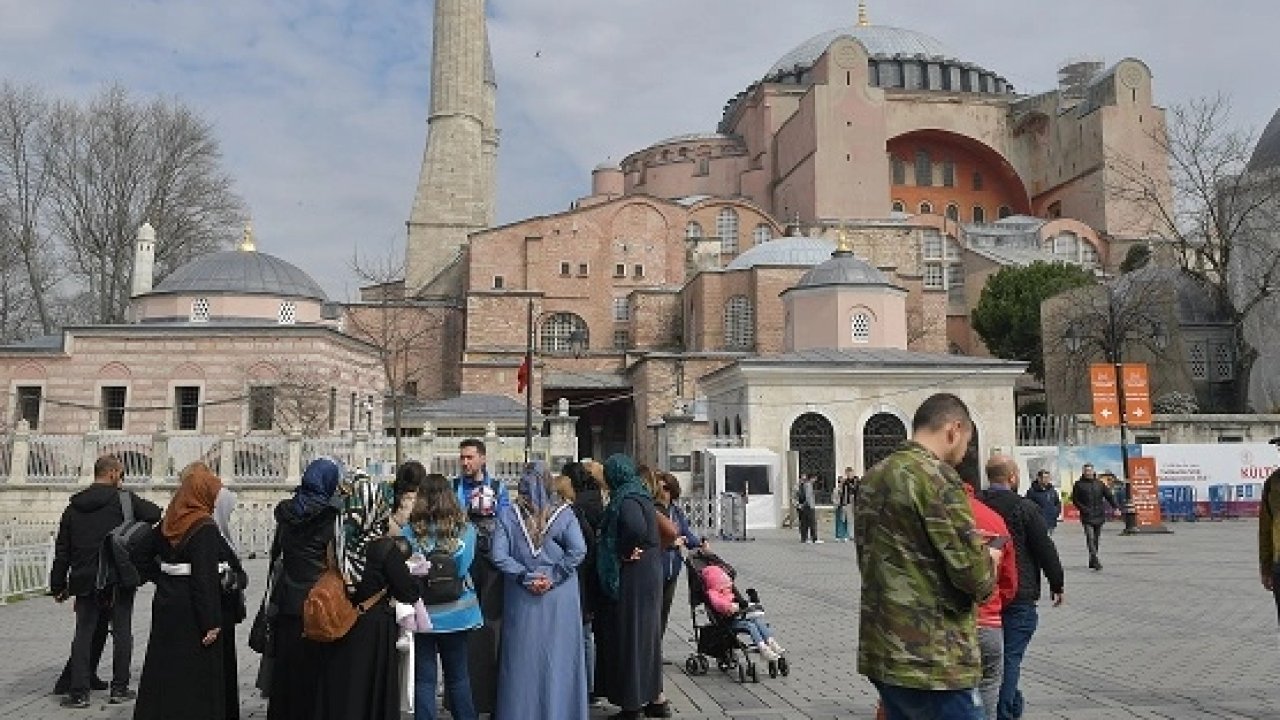İstanbul Beylikdüzü’nde ramazan sanat ve sağlıkla karşılanıyor