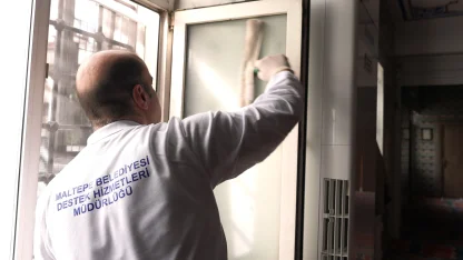 İstanbul Maltepe’de ibadethanelere eş zamanlı temizlik